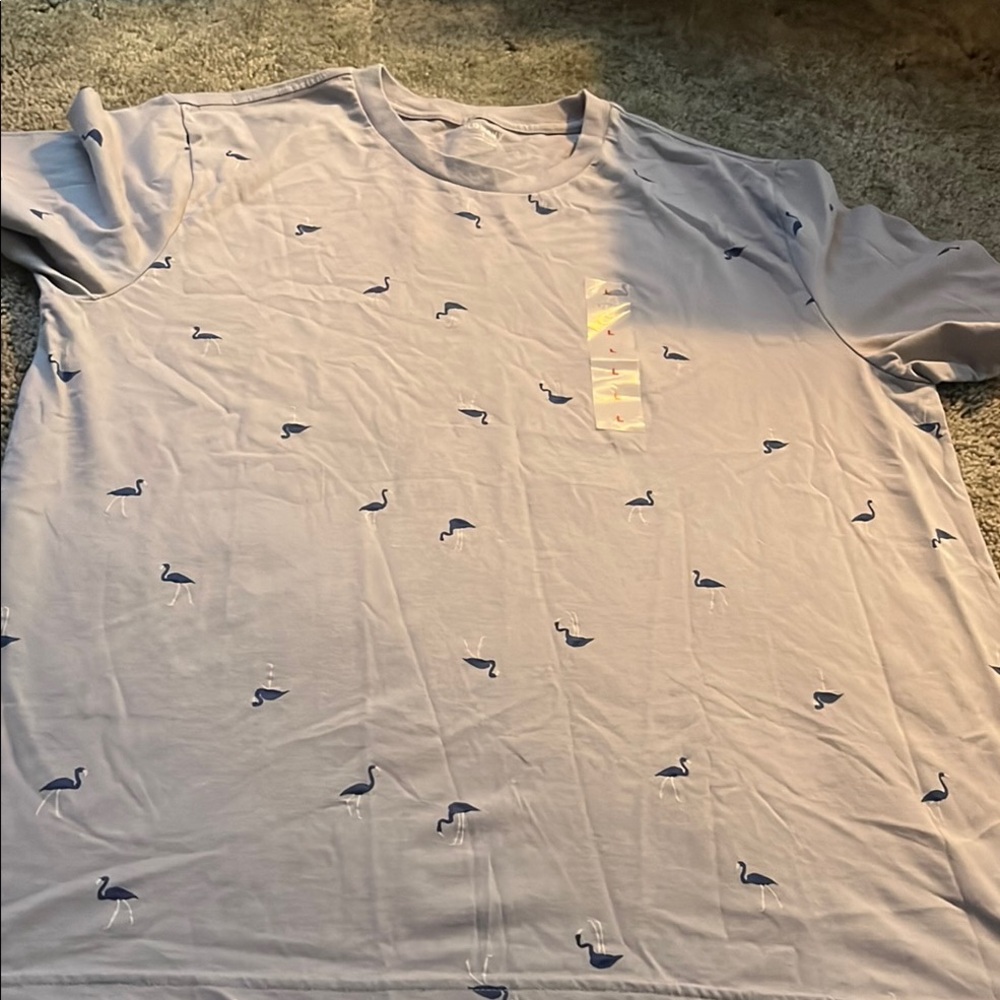 Old Navy Blue With Flamingo Graphic in navy blue and white T-Shirt